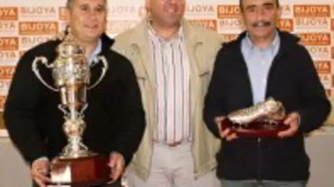 1211361155.jpg