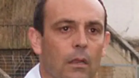 1214379073.jpg