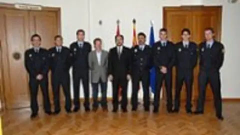 1214994117.jpg