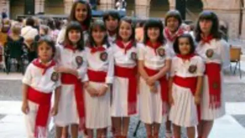 1215509102.jpg