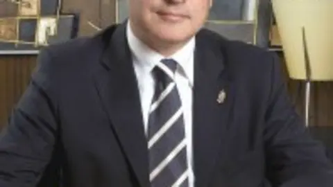 1215607488.jpg