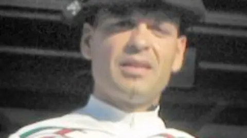 1216727853.jpg