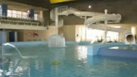 1221633683.jpg