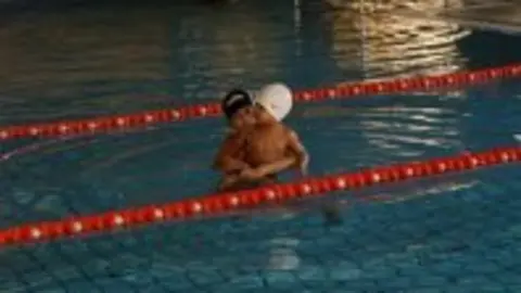 1229529537.jpg
