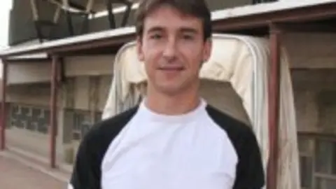 1231922103.jpg