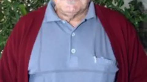 1243406461.jpg
