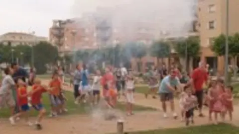 1245219566.jpg