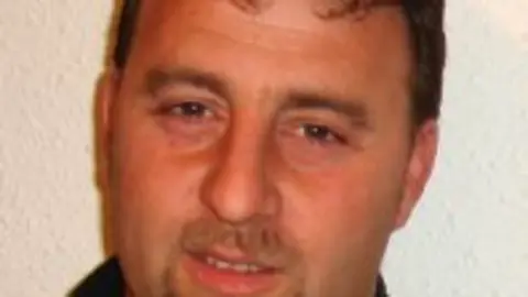 1250061205.jpg