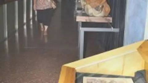 1250599129.jpg