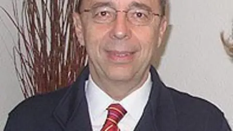 1251823644.jpg