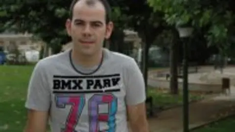 1253093869.jpg