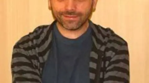 1259141294.jpg