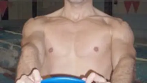 1262076615.jpg