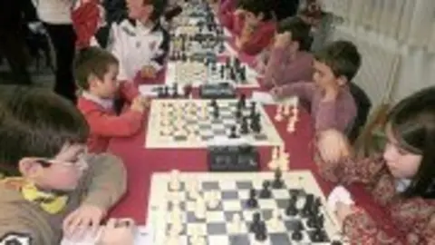 1265789641.jpg