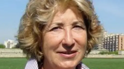 1273043144.jpg