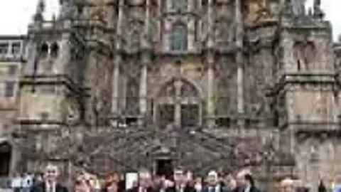 1273648083.jpg