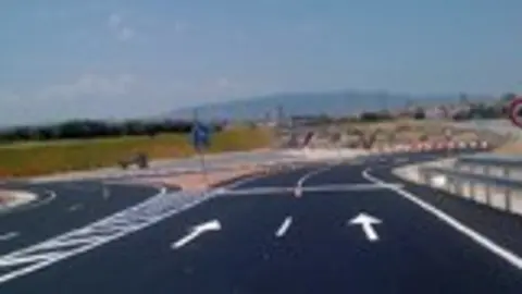 1274862977.jpg