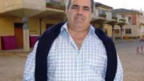 1279091610.jpg