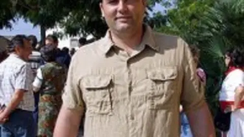 1296639436.jpg