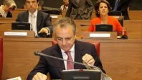 1315384445.jpg
