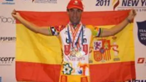 1315984113.jpg