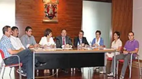 1316522755.jpg
