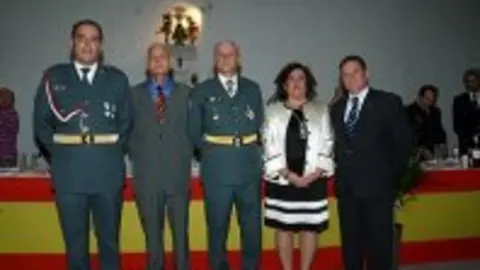 1319007313.jpg