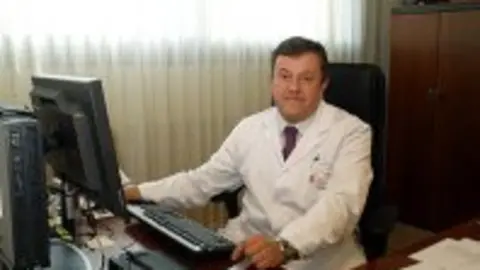 1321430499.jpg