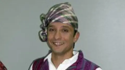1325666162.jpg