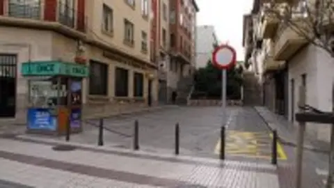 1329901425.jpg