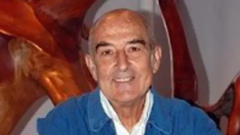 1351601029.jpg