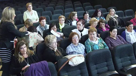 7-Asociaci&oacute;n-de-Mujeres-ASMUVI-Semana-cultural-1068.jpg