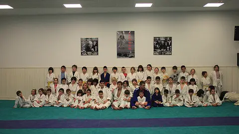 27-Entrenamiento-especial-4-a-9-a&ntilde;os-1068.jpg