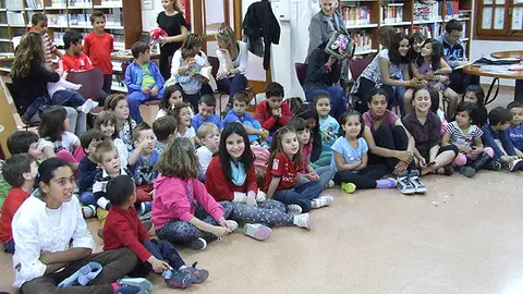 10-D&iacute;a-del-Libro-en-Valtierra-1074.jpg