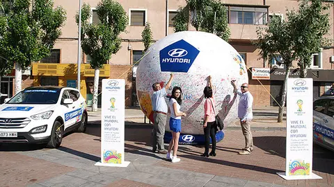 30-Auto-Seis-La-gran-bola-de-Hyundai-1077.jpg