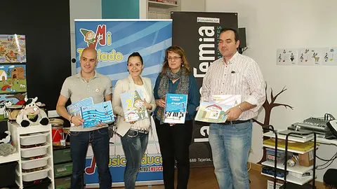 30-La-Academia-Escuela-de-Cantantes-presenta-MusicaEduca-1080.jpg