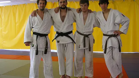 21-&Aacute;lvar-Serrano-Sergio-P&eacute;rez-y-compa&ntilde;eros-1081.jpg