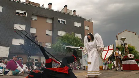 Portada-9-Fiestas-de-San-Juan-Paloteado-Tudela-1082.jpg