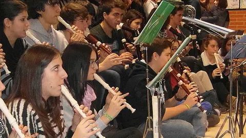 30-IES-Valle-del-Ebro-concierto-de-flautas-en-Pamplona-1085.jpg