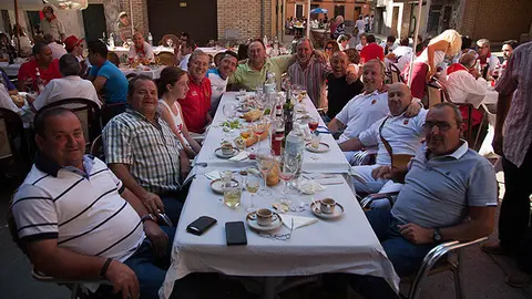 14-Fitero-Fiestas-almuerzo-foto-alargada-1092.jpg