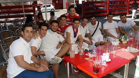 14-Villafranca-fiestas-almuerzo-foto-alargada-1092.jpg
