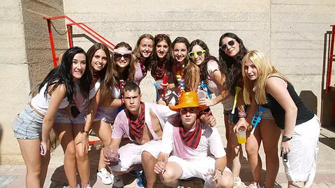 12-Novallas-fiestas-grande-1092.jpg