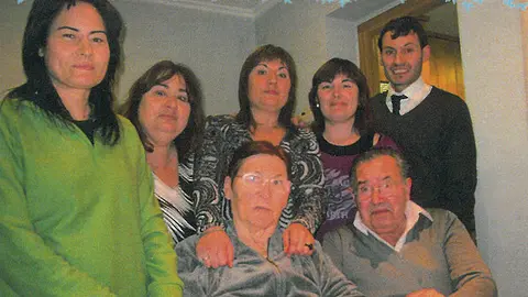 27-Justo-Sanmart&iacute;n-y-Victorina-Urzay-familia-1093.jpg