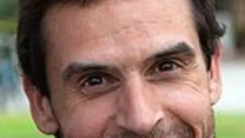 Rom&aacute;n-Gonzalvo.jpg