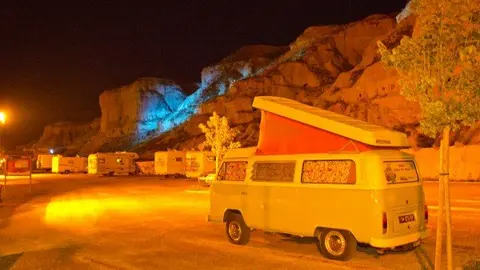 11-Zona-de-autocaravanas-Arguedas-1099.jpg