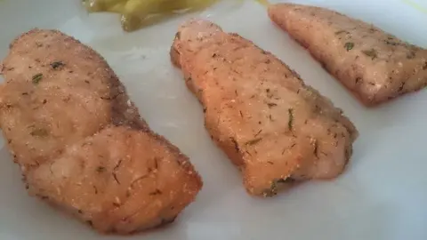 24-Supremas-de-salm&oacute;n-a-las-finas-hiervas-1100.jpg