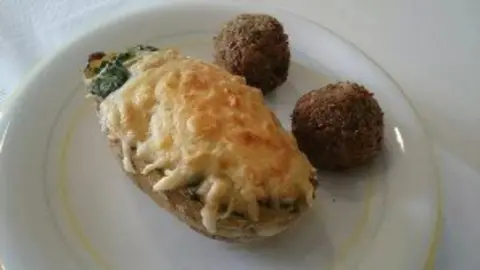 24-Patatas-rellenas-de-espinacas-1102-300x168.jpg