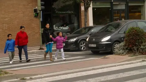 10-Paso-de-cebra-Griseras-Avenida-Zagaroza-1102.jpg