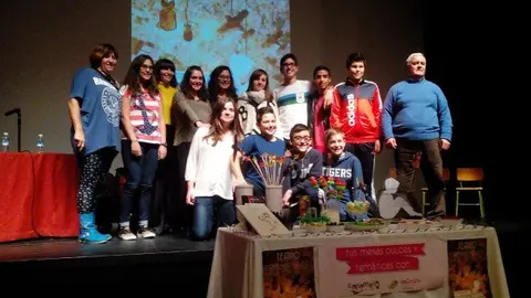 7-Presentaci&oacute;n-estreno-de-teatro-de-la-Joven-Compa&ntilde;&iacute;a-de-Teatro-de-Cascante-1104.jpg