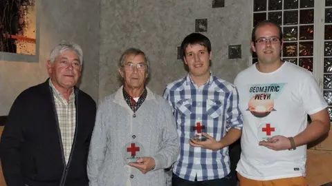 11-Alfaro-reconocimiento-a-Cruz-Roja-1106.jpg